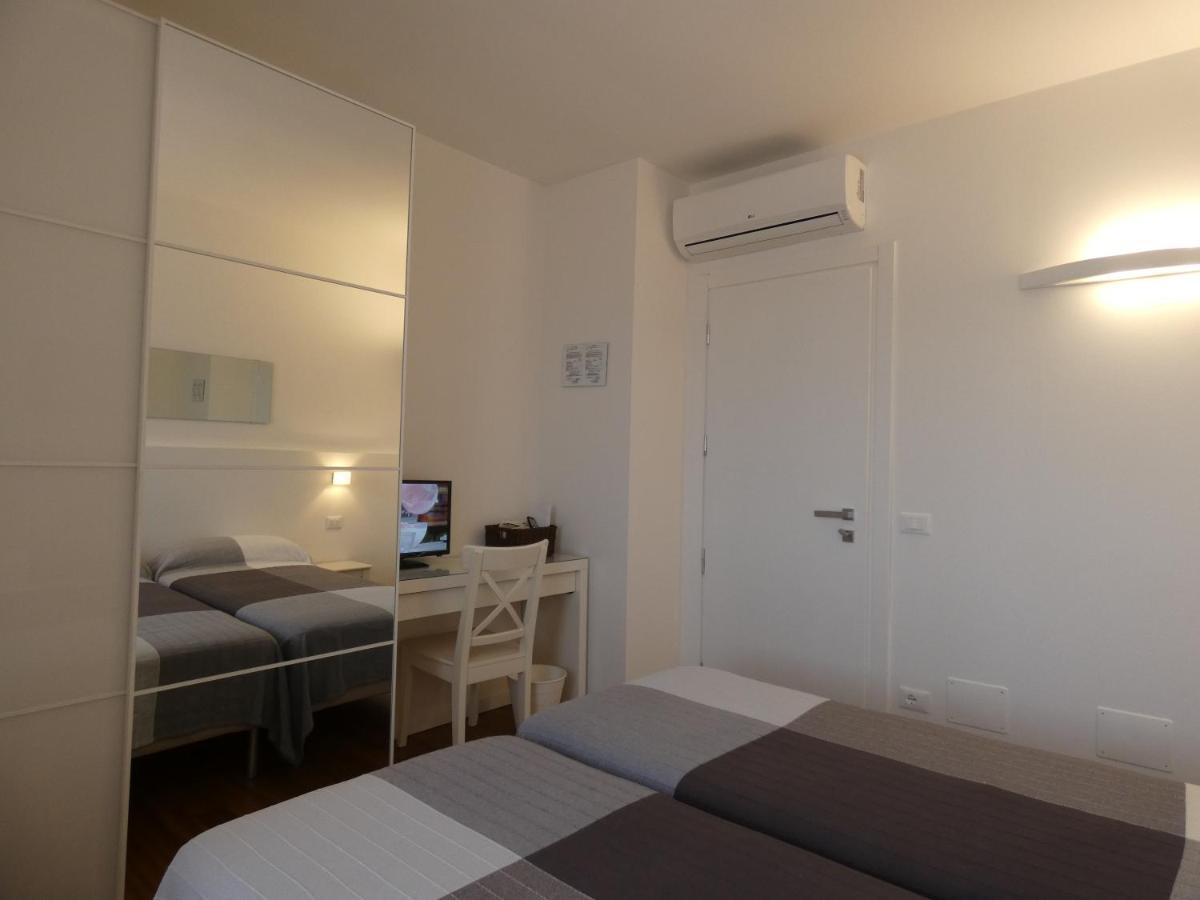 Sant'Anna Hostel La Spezia Eksteriør bilde