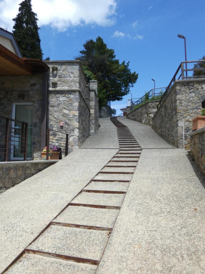 Sant'Anna Hostel La Spezia Eksteriør bilde